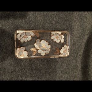 iphone 7 sonix case. used only a couple times.